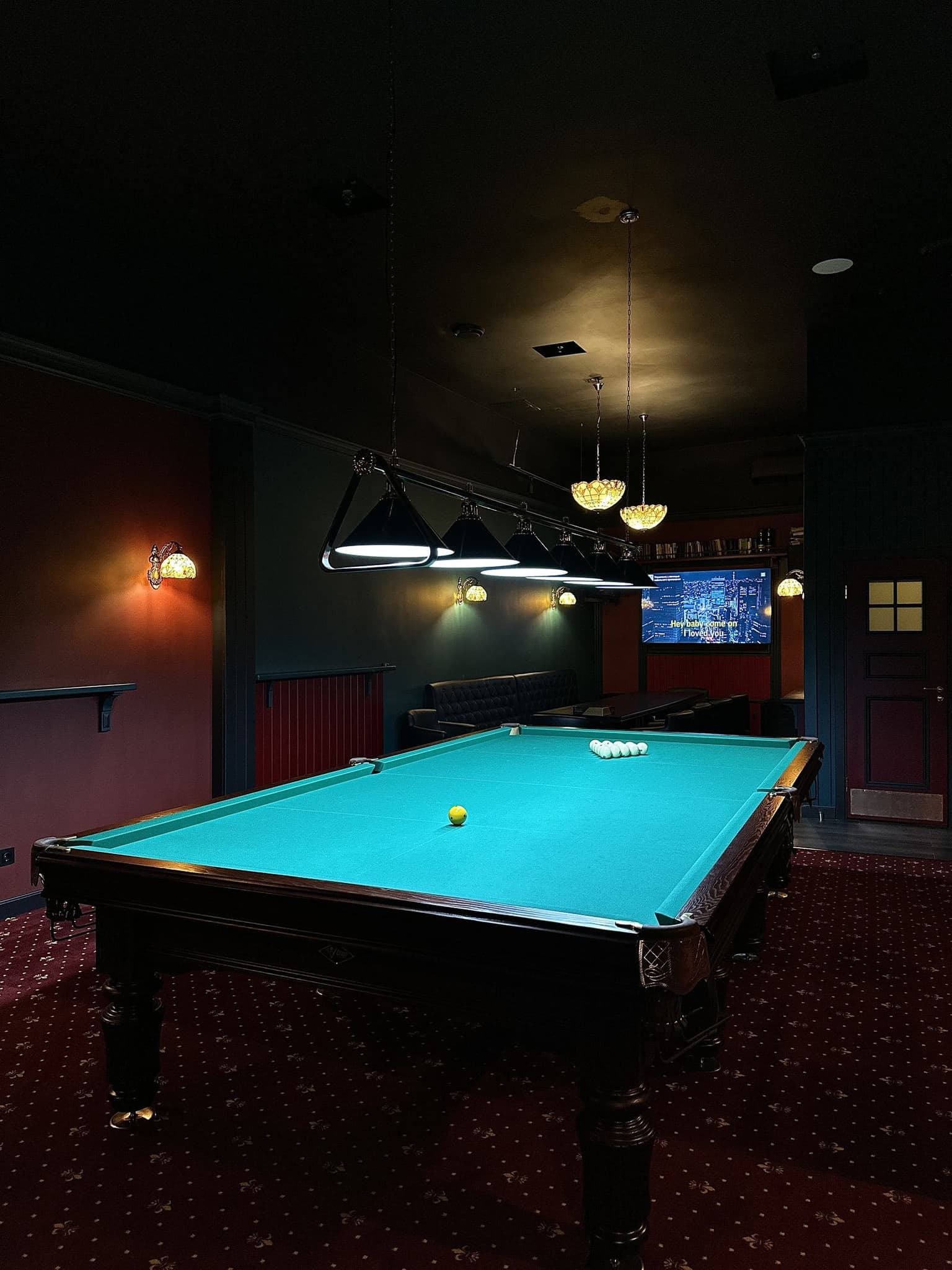 H_billiards Expo